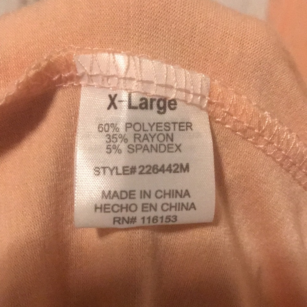 Tops Tops - Picture 5 of 6